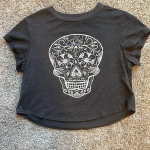 Skull crop top